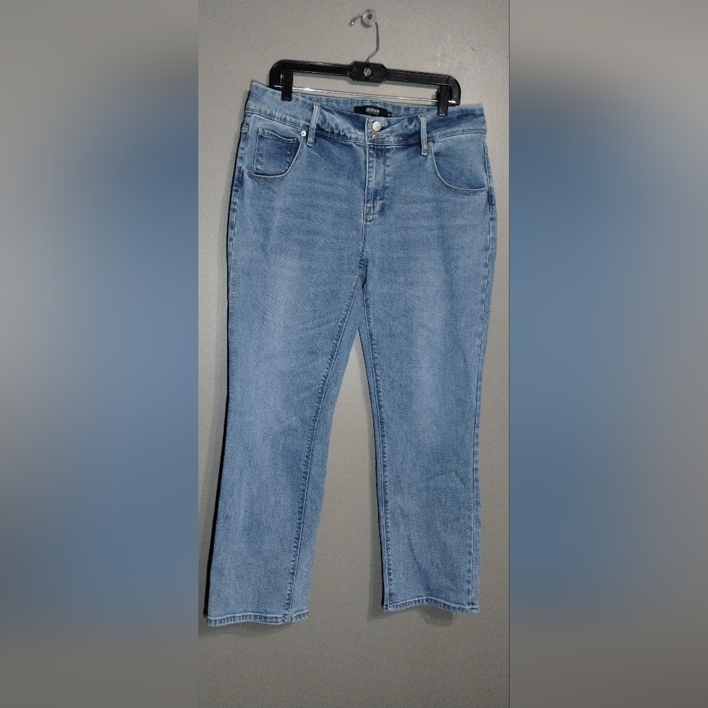 Hudson Los Angeles Jeans Women's Straight Leg in Light Blue